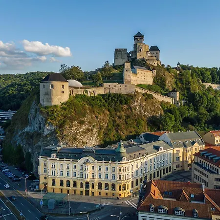 伊丽莎白酒店 Trenčín