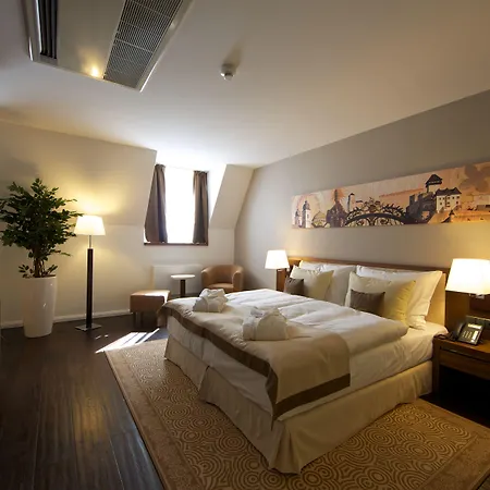 伊丽莎白酒店 Trenčín