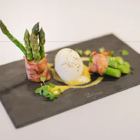 伊丽莎白酒店 4* Trenčín