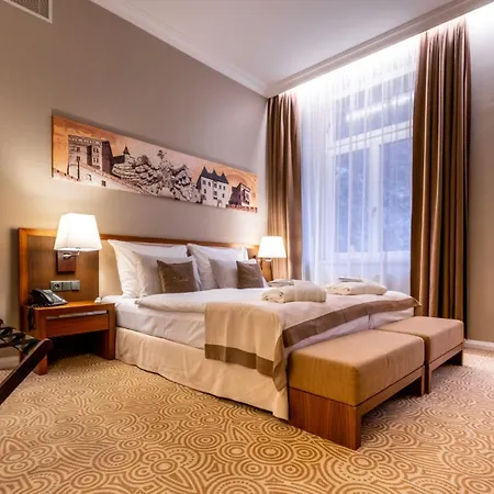 Elizabeth Otel 4*